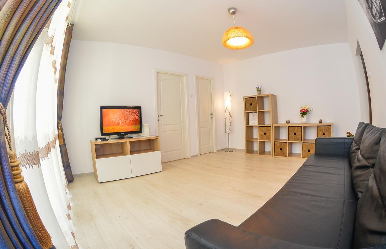 בוקרשט University Square Accommodation מראה חיצוני תמונה