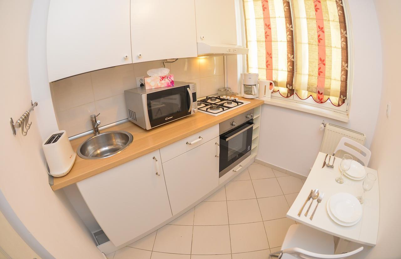 בוקרשט University Square Accommodation מראה חיצוני תמונה