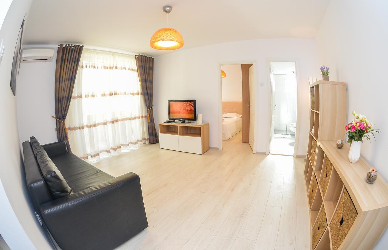 בוקרשט University Square Accommodation מראה חיצוני תמונה