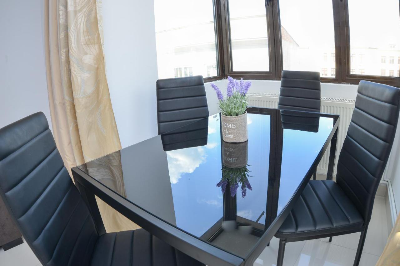 בוקרשט University Square Accommodation מראה חיצוני תמונה